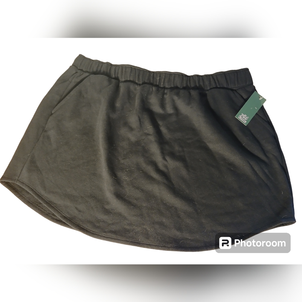 Wild Fable Mini Skirt NWT Size 2X Black with Pockets